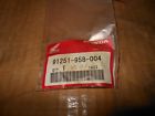 91251-958-004 Honda Nos Oem Dust Seal