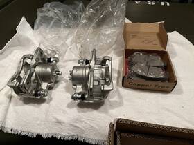 Autotech Bc29926 Honda Acura Brake Calipers And Shoes 2002-2006 Front New In Box Set Of 2