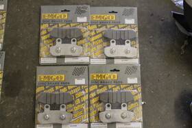 91-51826 Emgo 4 Sets Honda Vf 700 750 Cbr Vt 1000 1100 Gl 1500 Brake Pads