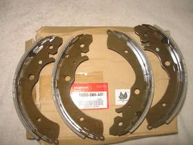 43053-sm4-a01 Honda Genuine New Rear Brake Shoe Set 2