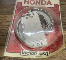 H228 Victor Vintage Honda Cr125r Cr250 Cr480 Cr500 Rear Brake Shoes-