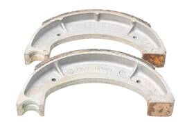 Yamaha 5y1-25330-00-00 New Oem Brake Shoe Kit Nos