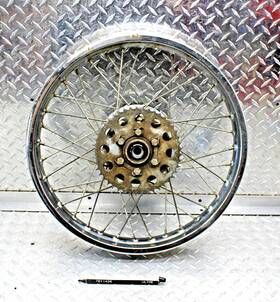 7811426 Yamaha 1975 Enduro 175 Oem - Rear Wheel Rim W Sprocket 185x15 7811426 Yamaha 1975 Enduro 175 Oem - Rear Wheel Rim W Sprocket 185x15