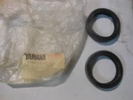 Nos Yamaha Oil Seals YZ125 YZ250 88-90 YZ490 99-01 TTR250 2VM-23145-L0 Qty. Fixed Price $21.98.