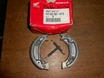 Nos Honda Oem Brake Shoe Kit 1985 1992 CH80 Elite 431A2-GE1-670. Fixed Price $22.96.