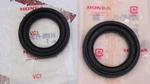 Oem Honda 99-00 Civic Transmission Axle Seals Series B16A. Fixed Price $37.46.